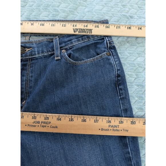 Levi's ultimate Booty Shaping lift boot cut 544 jeans Size 12 medium - Picture 7 of 12